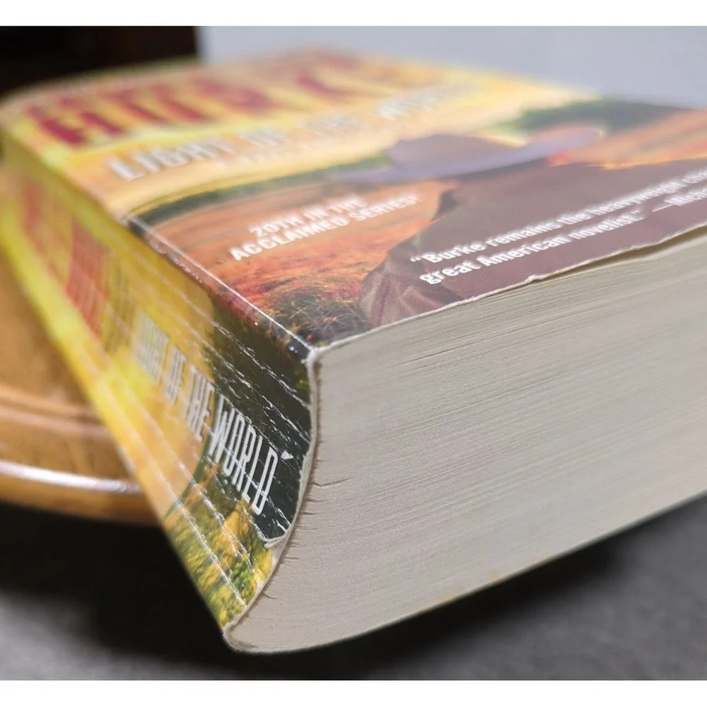 Light of the World James Lee Burke Dave Robicheaux 2014 1st Pocket Books Edition